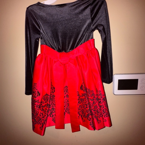 Christmas Dress - Picture 2 of 2